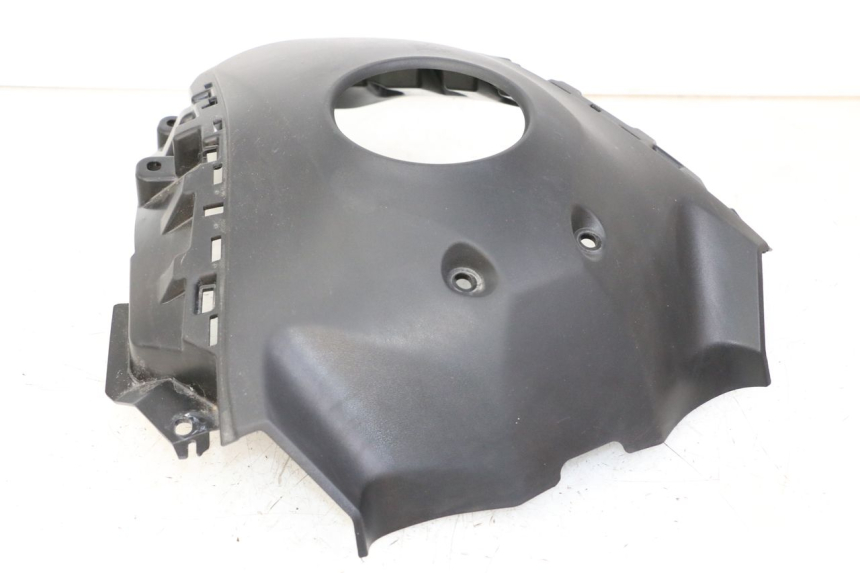 photo de CARENAGE RESERVOIR YAMAHA TRACER 7 700 (2020 - 2024) - Gros plan technique