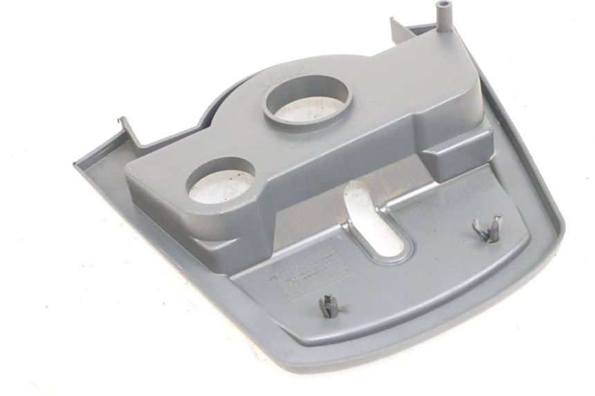 photo de CARENAGE RESERVOIR YAMAHA YN NEO'S 50 (1997 - 2004) - Détail de la pièce