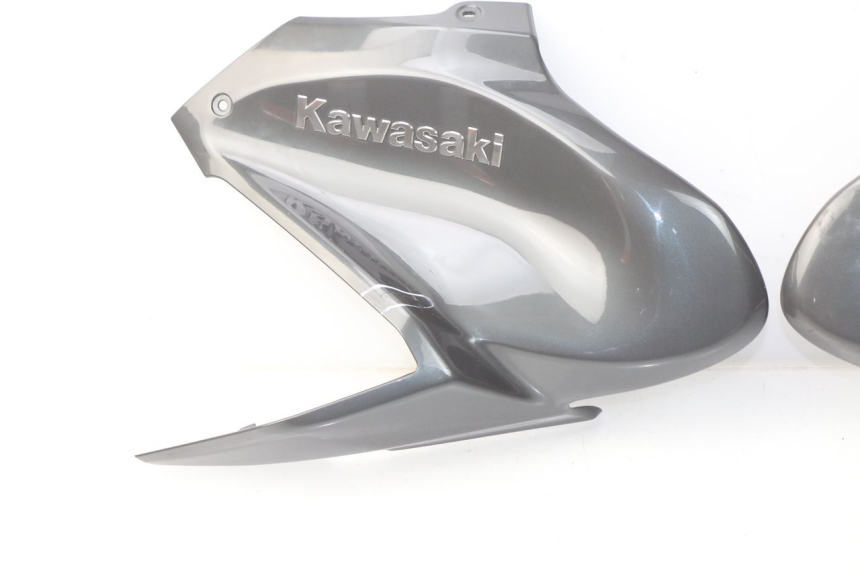 photo de CARENAGE RESERVOIR KAWASAKI Z Z900 900 (2017 - 2019) - Détail de la pièce