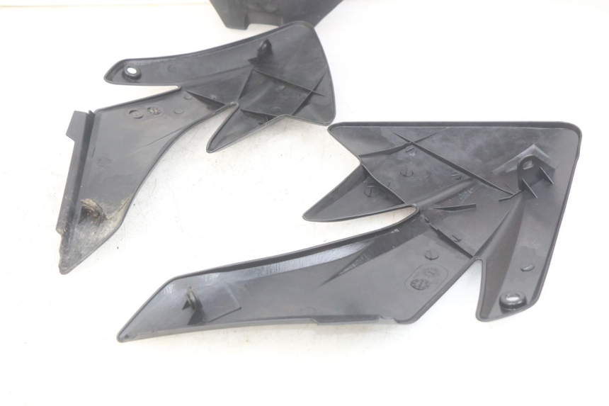 photo de CARROSSERIE CARENAGE COMPLET ORION AGB37 CRF1 DIRT BIKE 125 (2013 - 2021) - Zoom état d’usage