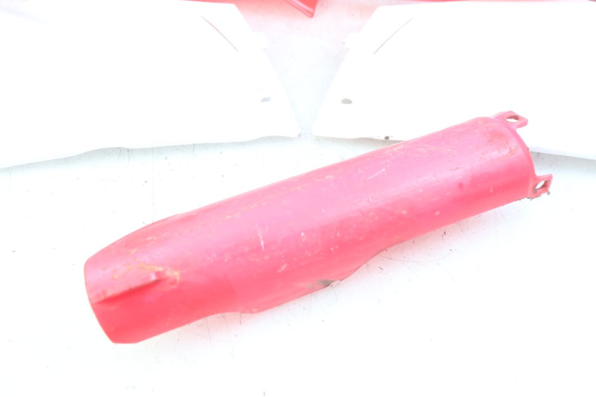 photo de CARROSSERIE CARENAGE COMPLET HONDA CR 125 (1995 - 1997) - Zoom qualité