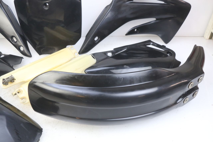 photo de CARROSSERIE CARENAGE COMPLET HONDA CR 80 (2001 - 2003) - Angle alternatif