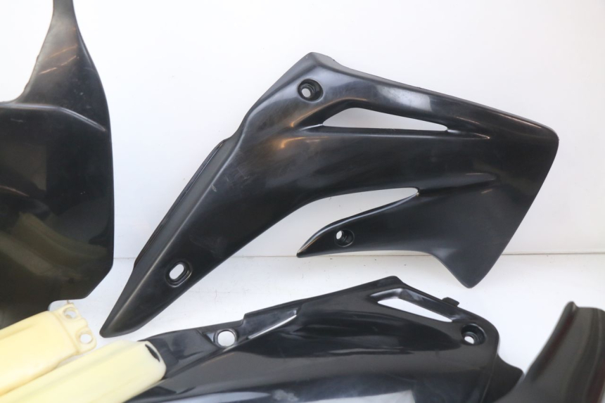 photo de CARROSSERIE CARENAGE COMPLET HONDA CR 80 (2001 - 2003) - Zoom qualité