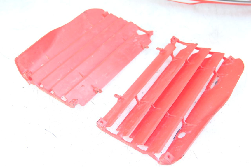 photo de CARROSSERIE CARENAGE COMPLET HONDA CRF 250 (2010 - 2013) - Zoom qualité