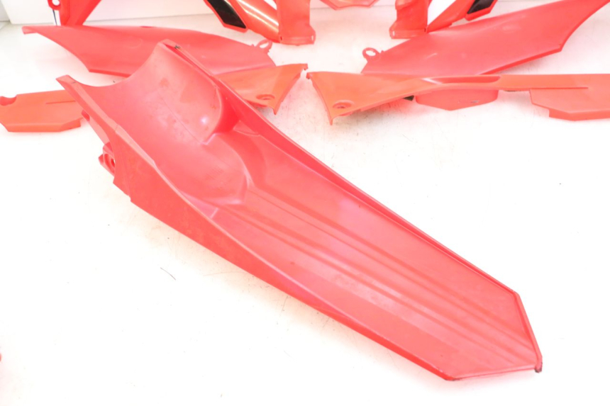 photo de CARROSSERIE CARENAGE COMPLET HONDA CRF R 250 (2020 - 2021) - Zoom état d’usage