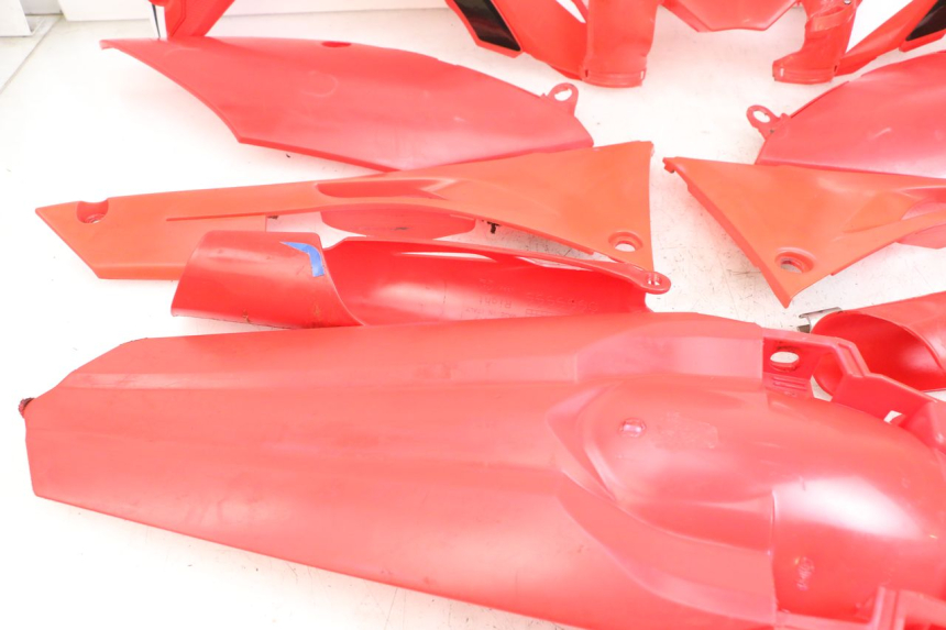 photo de CARROSSERIE CARENAGE COMPLET HONDA CRF R 250 (2020 - 2021) - État de surface