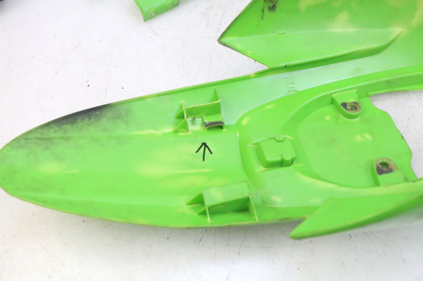 photo de CARROSSERIE CARENAGE COMPLET APOLLO DIRT BIKE 125 (2010 - 2018) - Détails caractéristiques