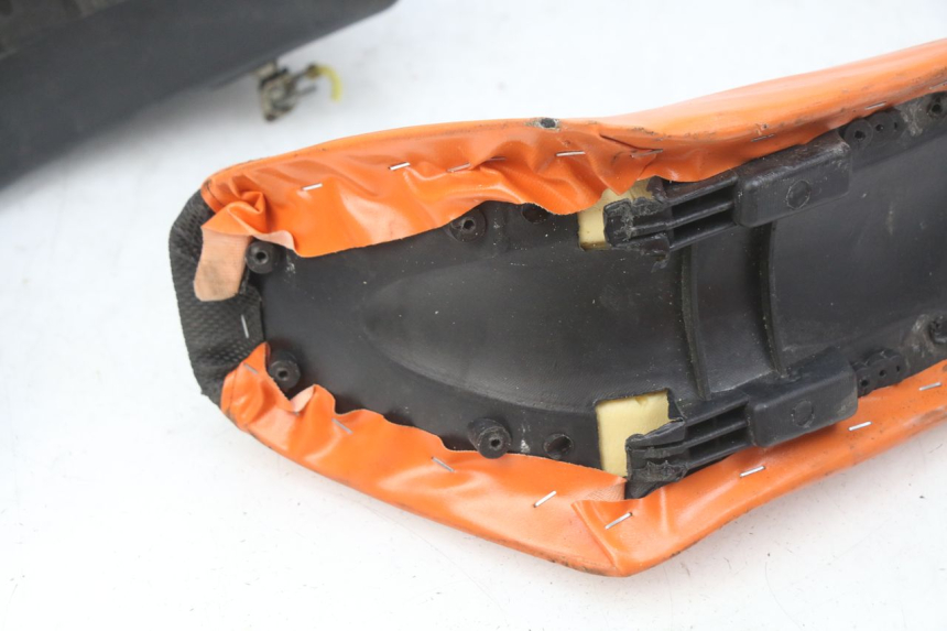 photo de CARROSSERIE CARENAGE COMPLET CCR DIRT BIKE 110 - Détail de la pièce