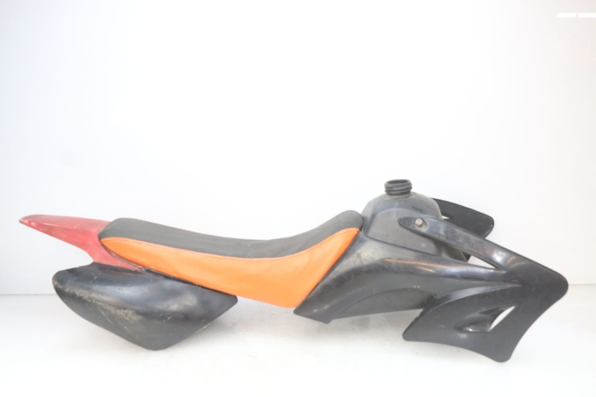 photo de CARROSSERIE CARENAGE COMPLET CCR DIRT BIKE 110 - Angle alternatif