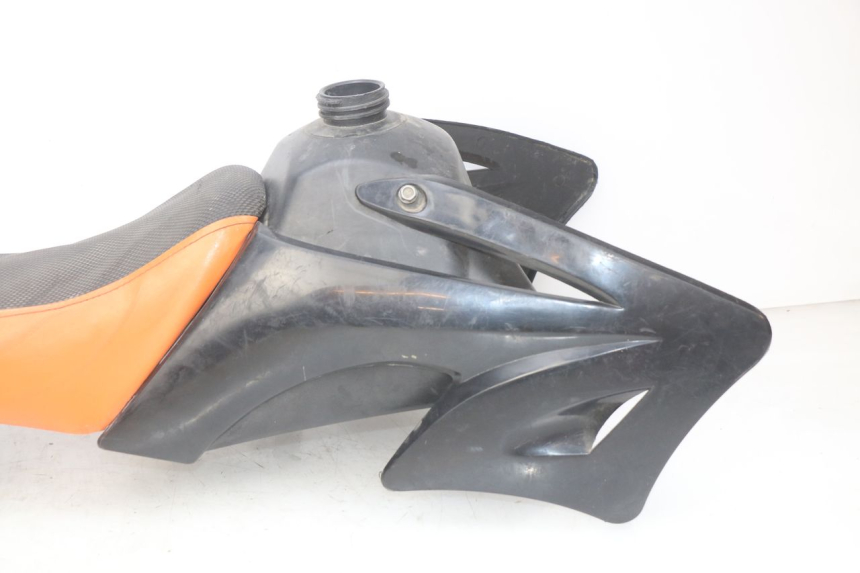 photo de CARROSSERIE CARENAGE COMPLET CCR DIRT BIKE 110 - Autre angle de vue
