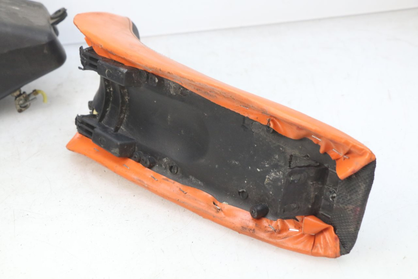 photo de CARROSSERIE CARENAGE COMPLET CCR DIRT BIKE 110 - Autre angle de vue