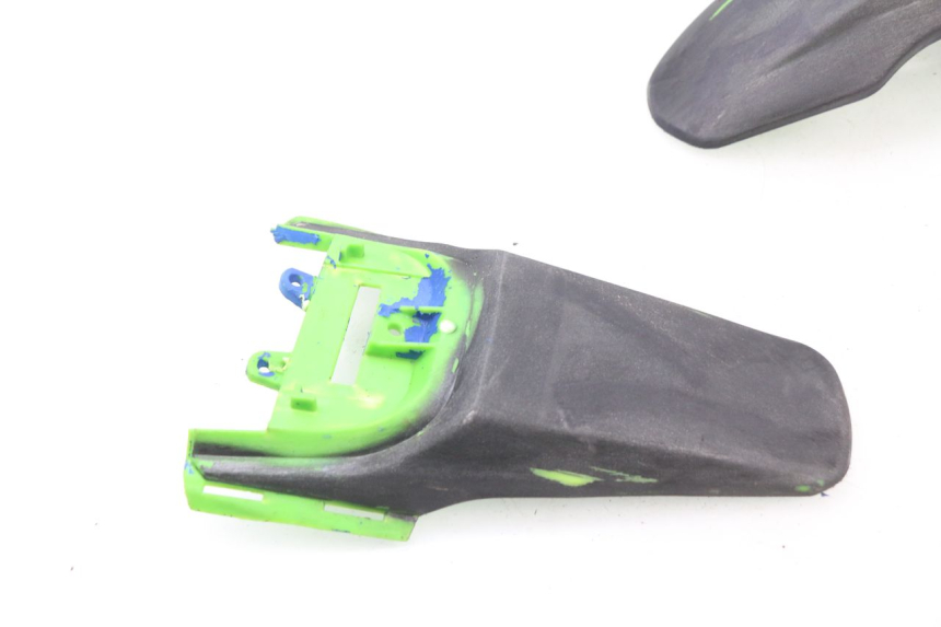 photo de CARROSSERIE CARENAGE COMPLET POCKET BIKE DIRTBIKE 50 - Inspection visuelle