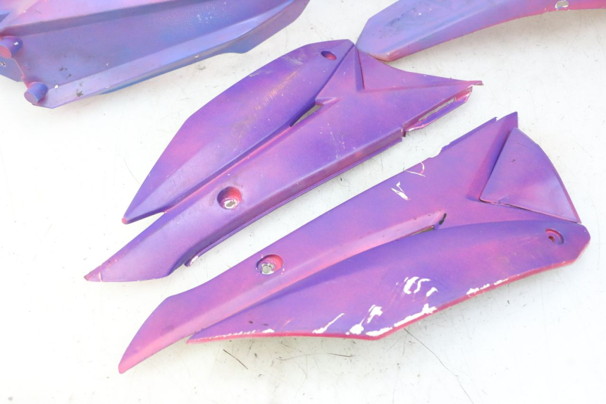 photo de CARROSSERIE CARENAGE COMPLET BSE DIRTBIKE PH10L 125 - Vue rapprochée