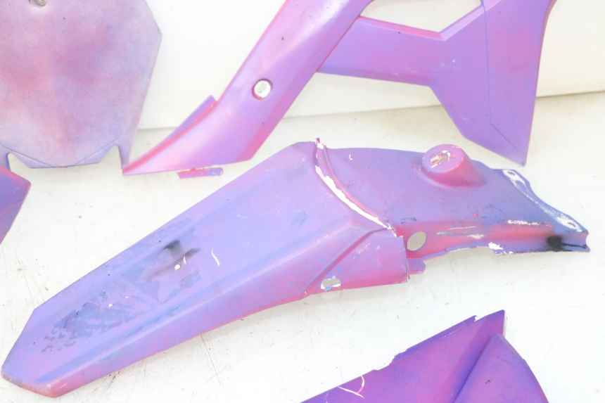 photo de CARROSSERIE CARENAGE COMPLET BSE DIRTBIKE PH10L 125 - Inspection visuelle