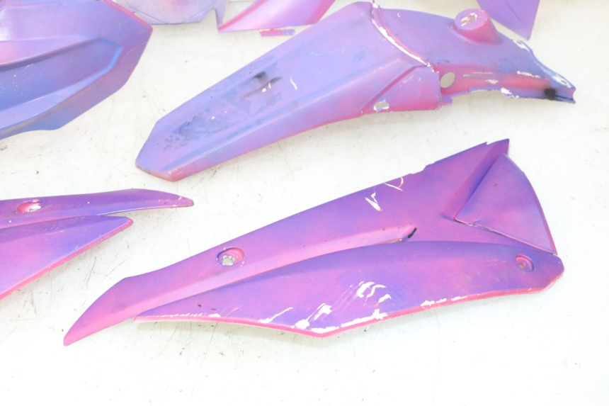 photo de CARROSSERIE CARENAGE COMPLET BSE DIRTBIKE PH10L 125 - Focus structure