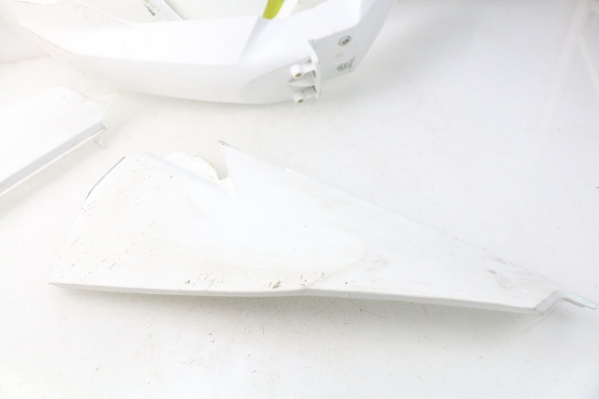 photo de CARROSSERIE CARENAGE COMPLET HUSQVARNA FC 350 (2019 - 2022) - Angle alternatif