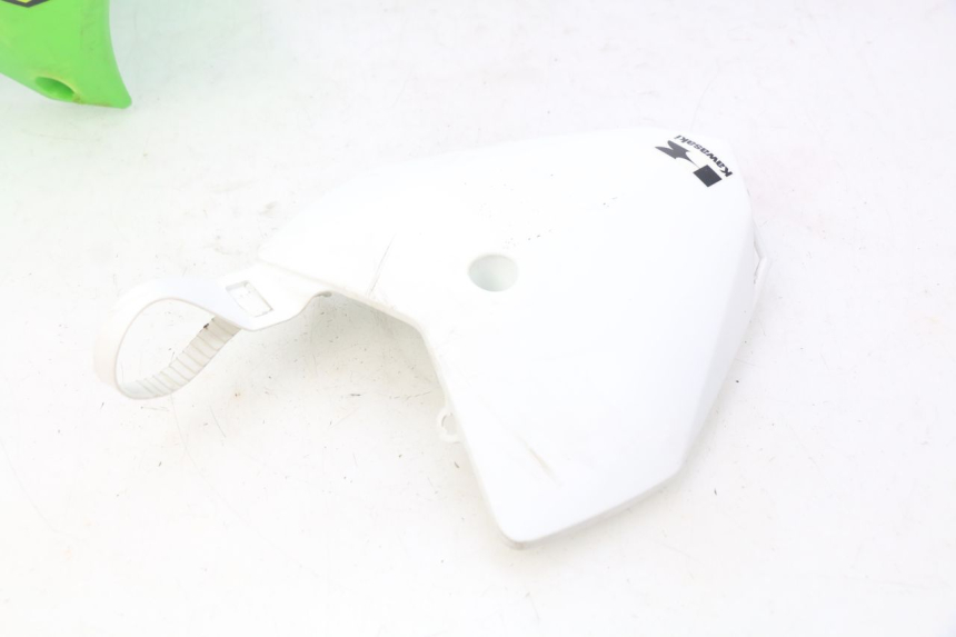 photo de CARROSSERIE CARENAGE COMPLET KAWASAKI KLX 110 (2010 - 2022) - Zoom composants