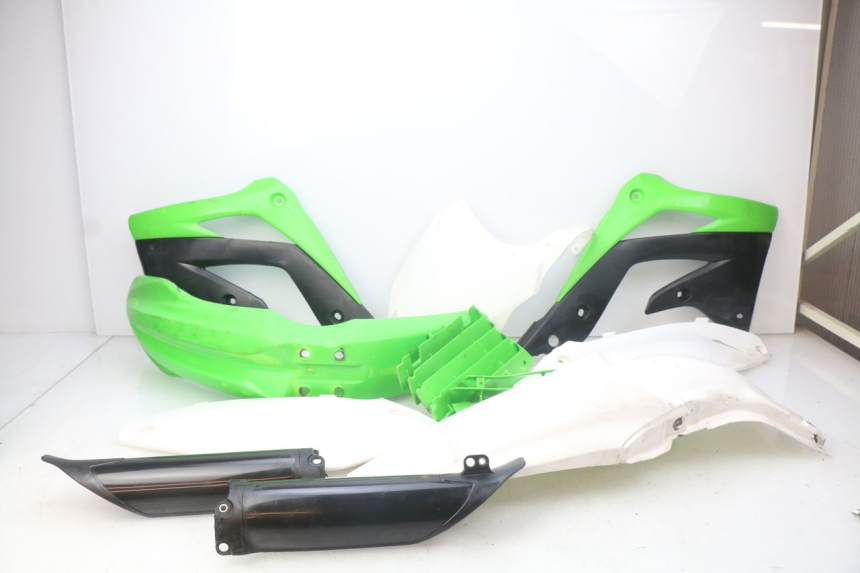 photo de CARROSSERIE CARENAGE COMPLET KAWASAKI KX F KXF 450 (2012 - 2015) - Vue principale