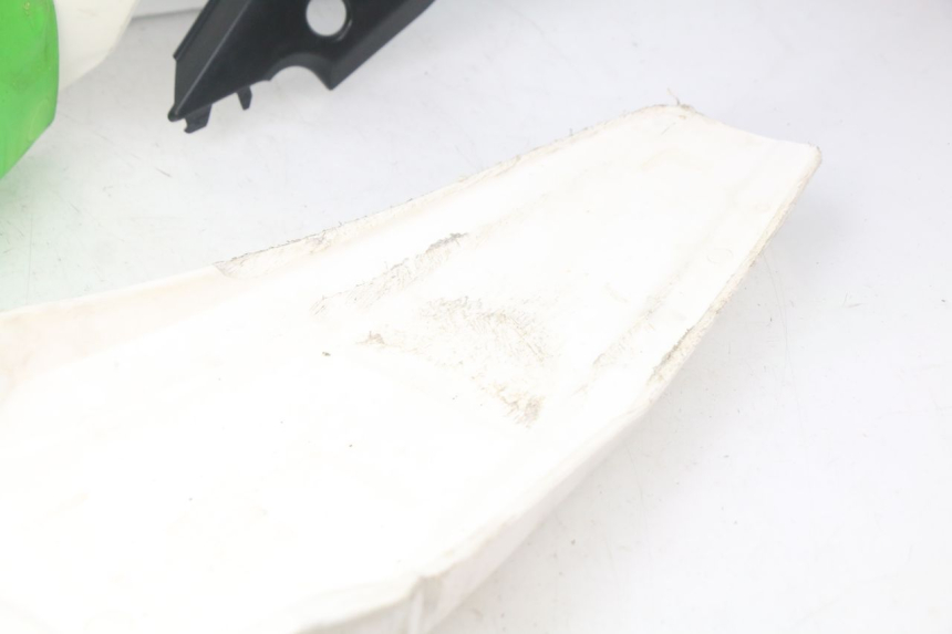 photo de CARROSSERIE CARENAGE COMPLET KAWASAKI KX F KXF 450 (2012 - 2015) - Zoom composants