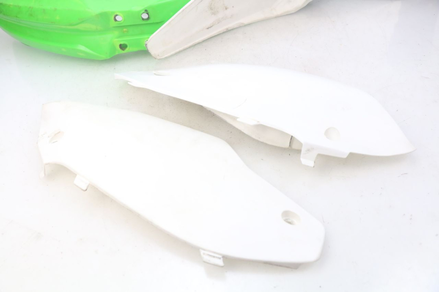 photo de CARROSSERIE CARENAGE COMPLET KAWASAKI KX F KXF 450 (2012 - 2015) - Angle alternatif