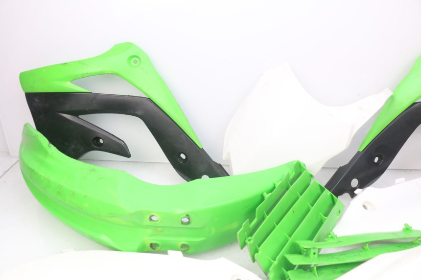 photo de CARROSSERIE CARENAGE COMPLET KAWASAKI KX F KXF 450 (2012 - 2015) - État de surface