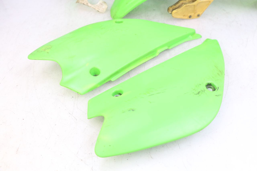 photo de CARROSSERIE CARENAGE COMPLET KAWASAKI KX 85 (2001 - 2013) - Pièce contrôlée