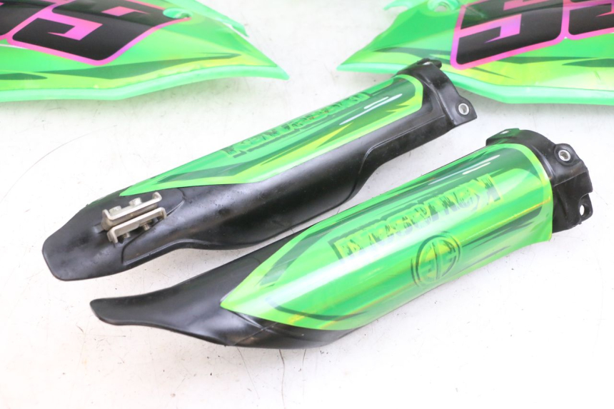 photo de CARROSSERIE CARENAGE COMPLET KAWASAKI KXF KX-F 250 (2017 - 2019) - Pièce contrôlée