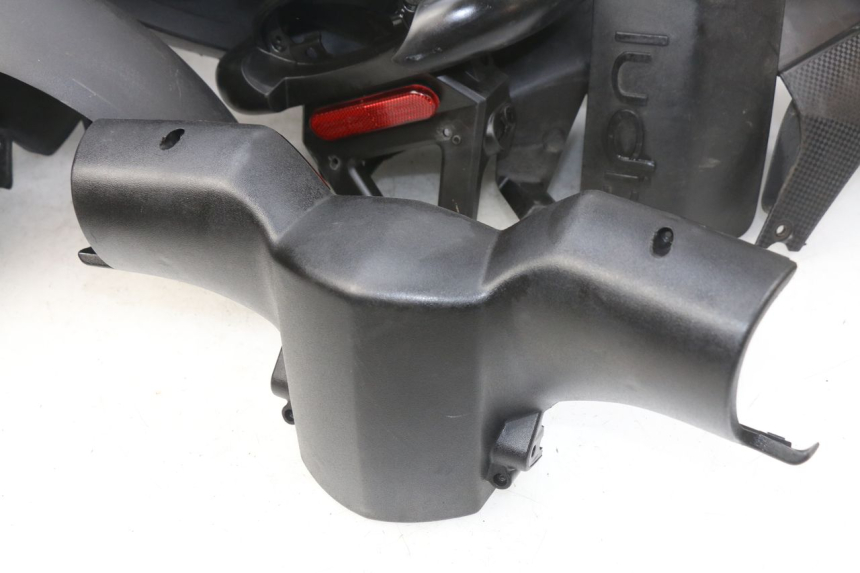 photo de CARROSSERIE CARENAGE COMPLET PEUGEOT LUDIX 50 (2008 - 2017) - Aperçu profil