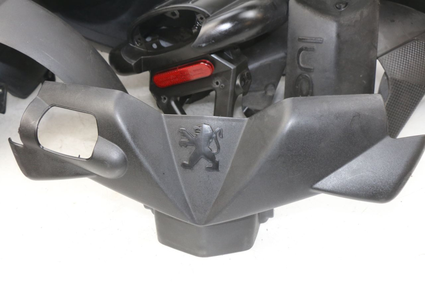 photo de CARROSSERIE CARENAGE COMPLET PEUGEOT LUDIX 50 (2008 - 2017) - Zoom état d’usage