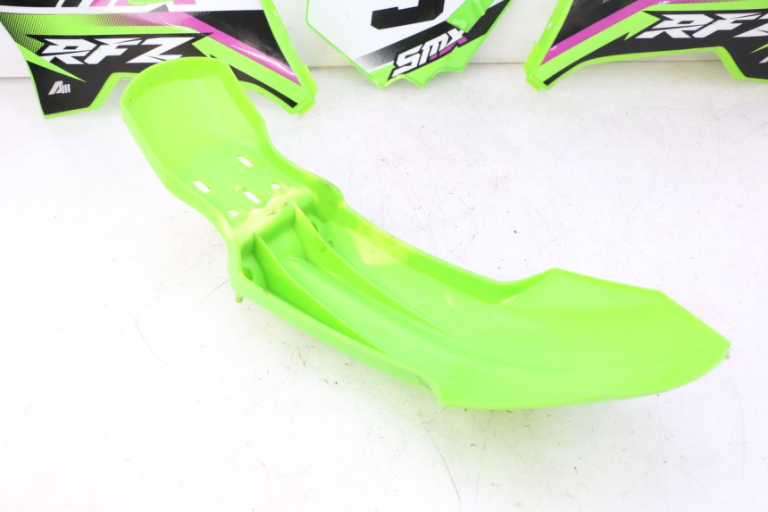 photo de CARROSSERIE CARENAGE COMPLET APOLLO RFZ 125 - Pièce contrôlée