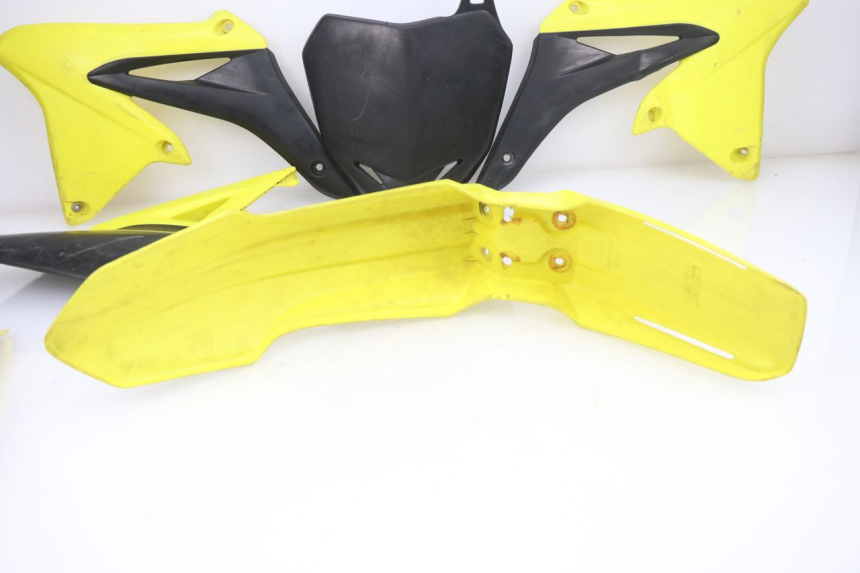 photo de CARROSSERIE CARENAGE COMPLET SUZUKI RM-Z RMZ 250 (2010 - 2016) - Pièce contrôlée