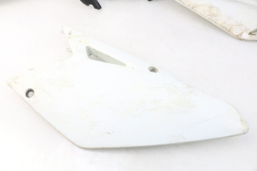 photo de CARROSSERIE CARENAGE COMPLET SUZUKI RMZ RM-Z 450 (2008 - 2011) - Détails caractéristiques