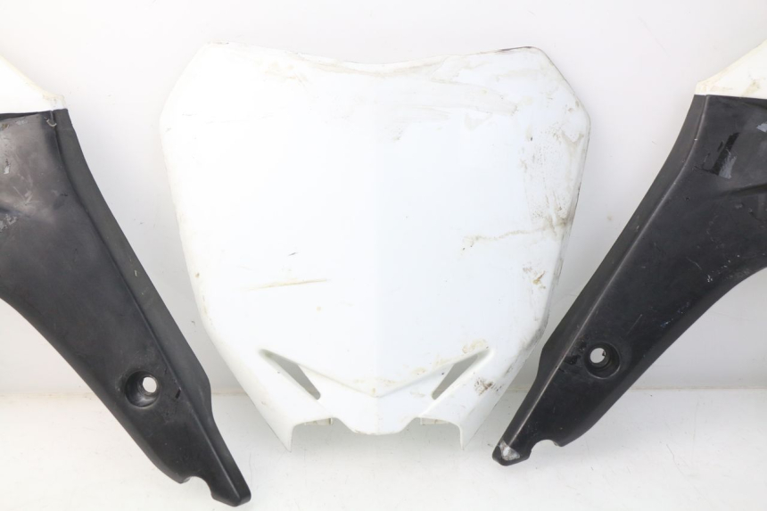 photo de CARROSSERIE CARENAGE COMPLET SUZUKI RMZ RM-Z 450 (2008 - 2011) - Gros plan technique