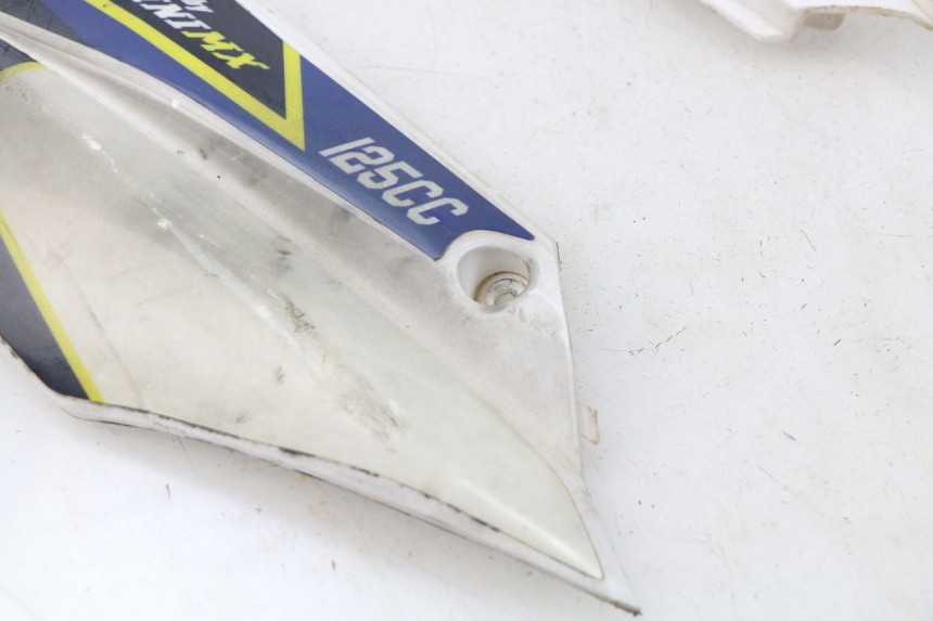 photo de CARROSSERIE CARENAGE COMPLET MINI MX ROOKIE 125 - État de surface