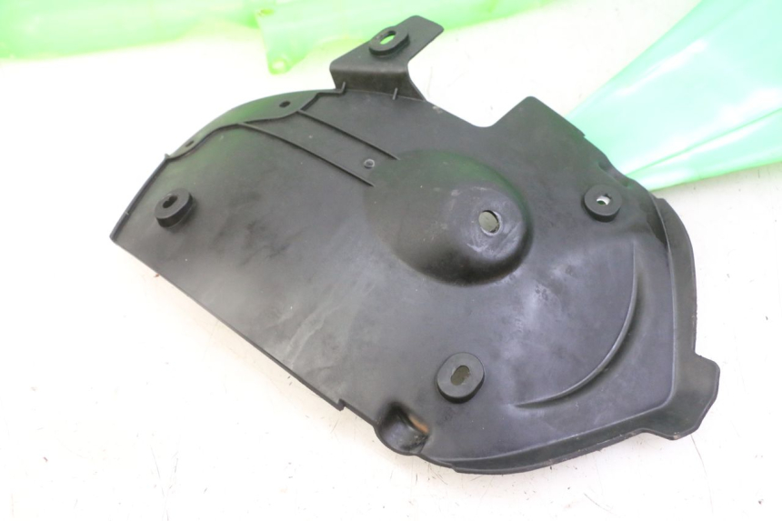 photo de CARROSSERIE CARENAGE COMPLET APOLLO RXF 125 - Angle alternatif