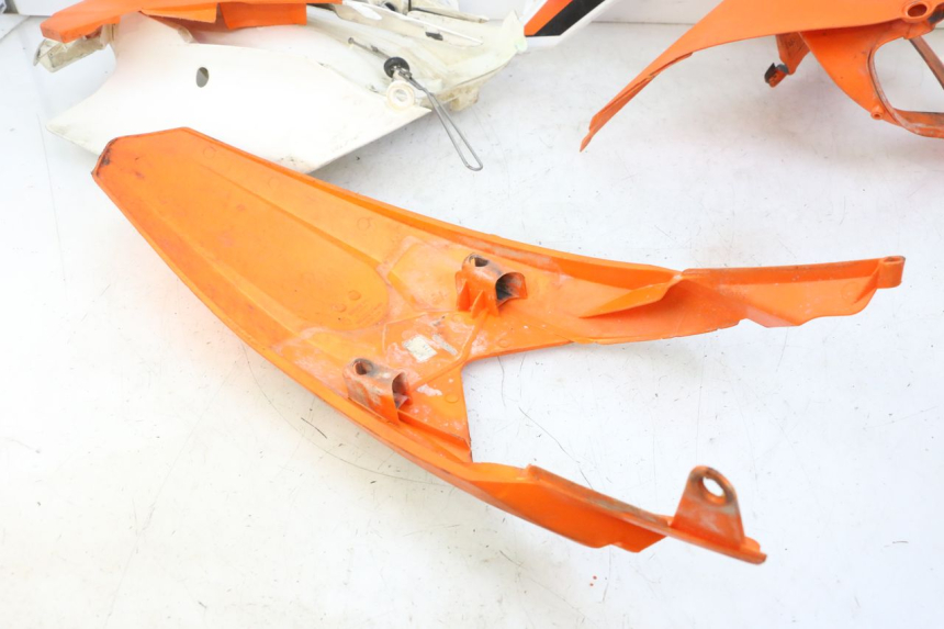 photo de CARROSSERIE CARENAGE COMPLET KTM SX 85 (2013 - 2017) - Zoom état d’usage