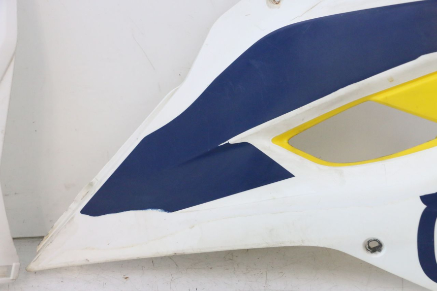 photo de CARROSSERIE CARENAGE COMPLET HUSABERG TE 250 (2011 - 2014) - État de surface