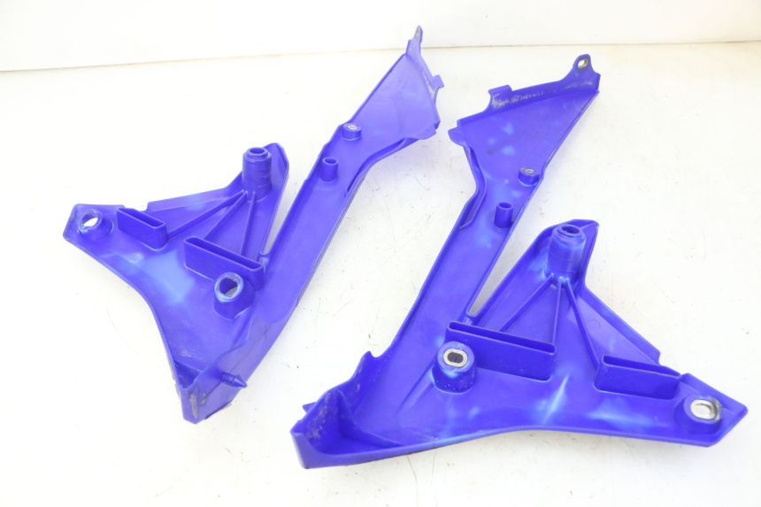 photo de CARROSSERIE CARENAGE COMPLET YAMAHA YZ-F YZF 250 (2014 - 2018) - Vue rapprochée