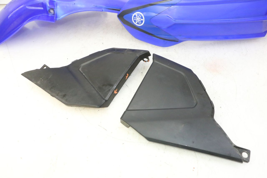 photo de CARROSSERIE CARENAGE COMPLET YAMAHA YZ 125 (1998 - 2005) - Photo complémentaire