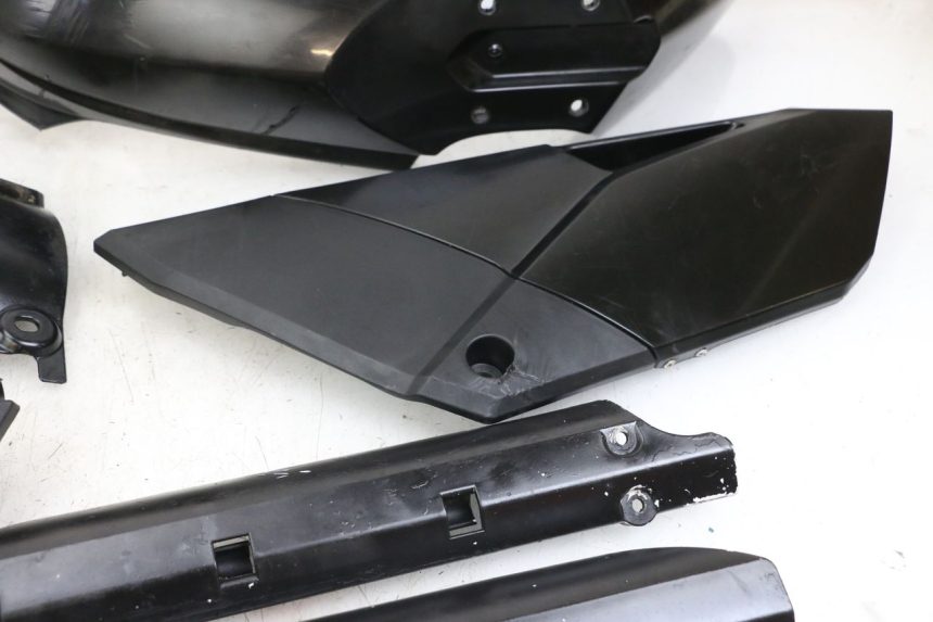 photo de CARROSSERIE CARENAGE COMPLET YAMAHA YZ 85 (2002 - 2018) - Zoom qualité