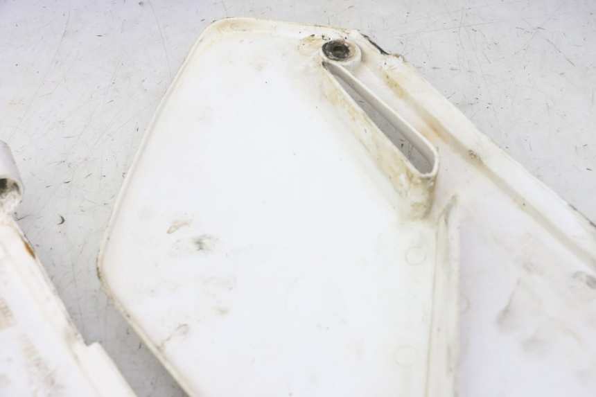 photo de CARROSSERIE CARENAGE COMPLET YAMAHA YZ 85 (2002 - 2018) - Gros plan technique