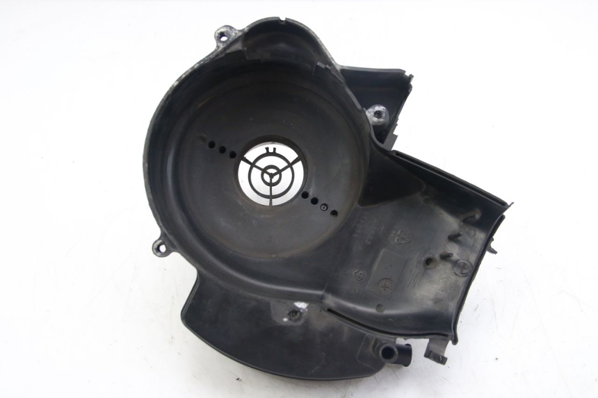 photo de CARTER ALLUMAGE APRILIA SCARABEO 4T 50 (2009 - 2017) - Gros plan technique