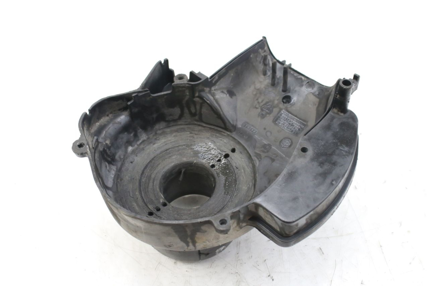 photo de CARTER ALLUMAGE APRILIA SCARABEO 100 (2003 - 2012) - Gros plan technique