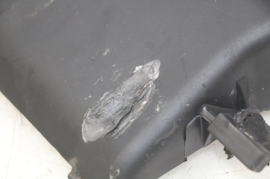 photo de CARTER ALLUMAGE PIAGGIO VESPA PRIMAVERA 2T 50 (2013 - 2018) - Points de fixation