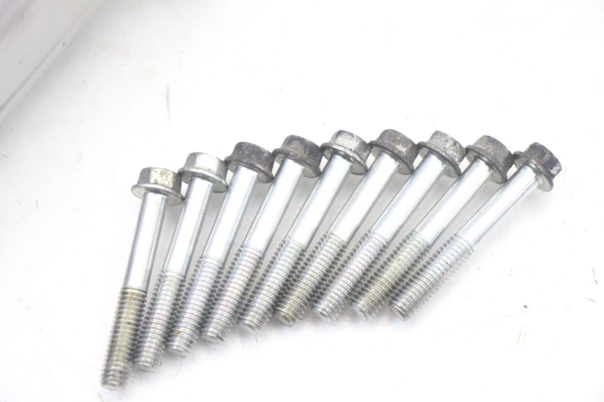 photo de CARTER ALLUMAGE YAMAHA X-MAX XMAX 125 (2010 - 2013) - État de surface