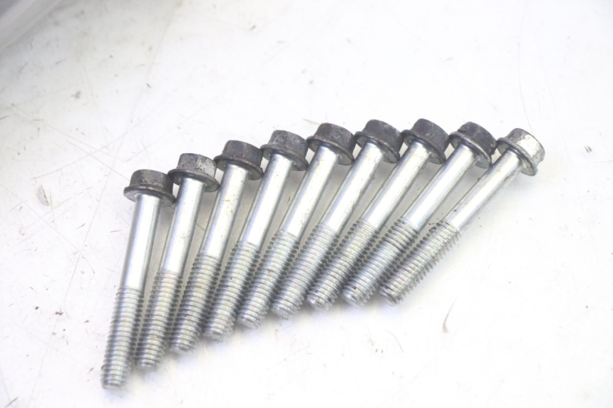 photo de CARTER ALLUMAGE YAMAHA X-MAX XMAX 125 (2010 - 2013) - Points de fixation