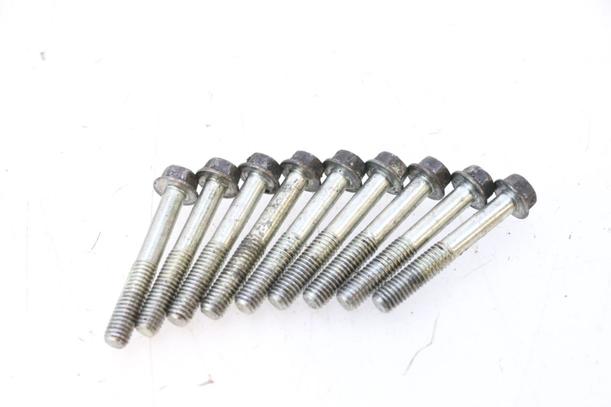 photo de CARTER ALLUMAGE YAMAHA X-MAX XMAX 125 (2010 - 2013) - Points de fixation