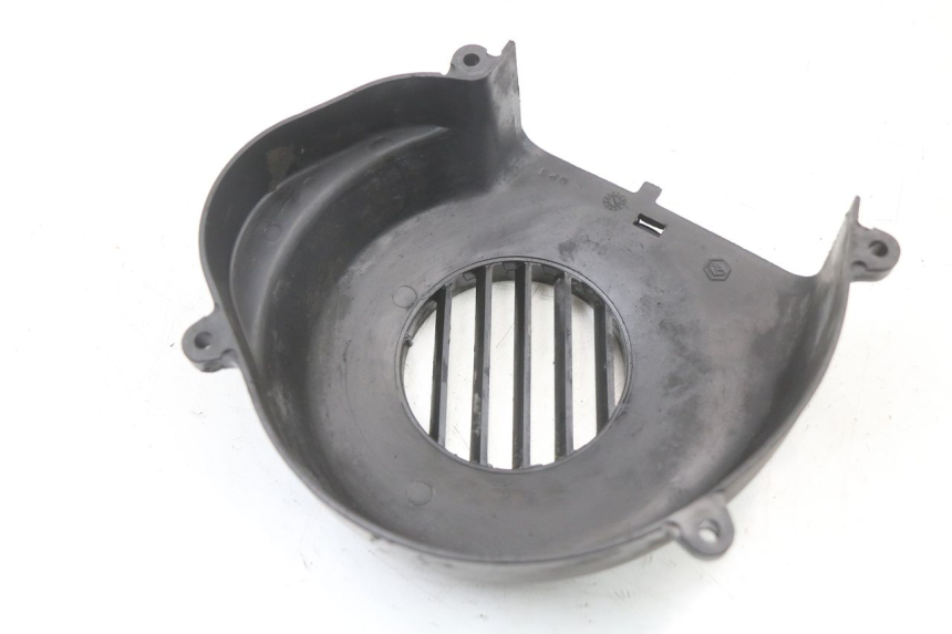 photo de CARTER ALLUMAGE PIAGGIO ZIP RST 50 (1996 - 1998) - Gros plan technique