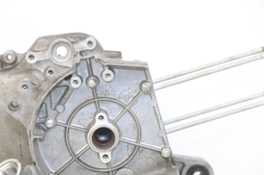 photo de CARTER BAS MOTEUR KYMCO AGILITY 16+ 4T 50 (2018 - 2023) - Vue produit