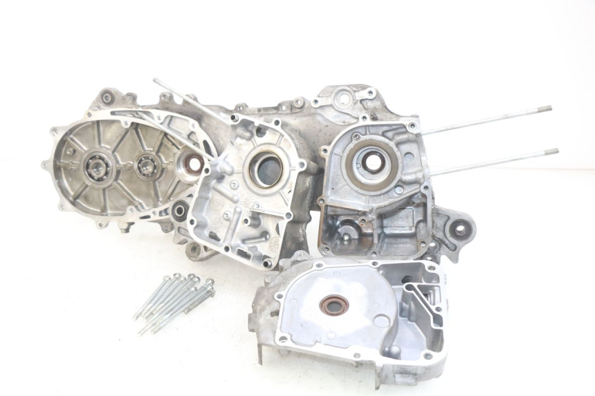 photo de CARTER BAS MOTEUR KYMCO AGILITY 16+ 4T 50 (2018 - 2023) - Détail de la pièce